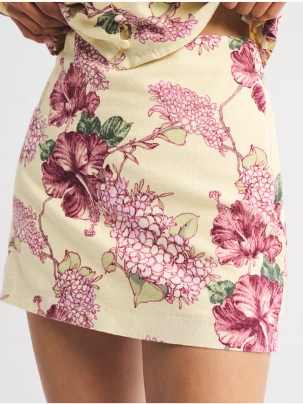 Abercrombie Scarlett Floral Print Mini Skort NEW with tags